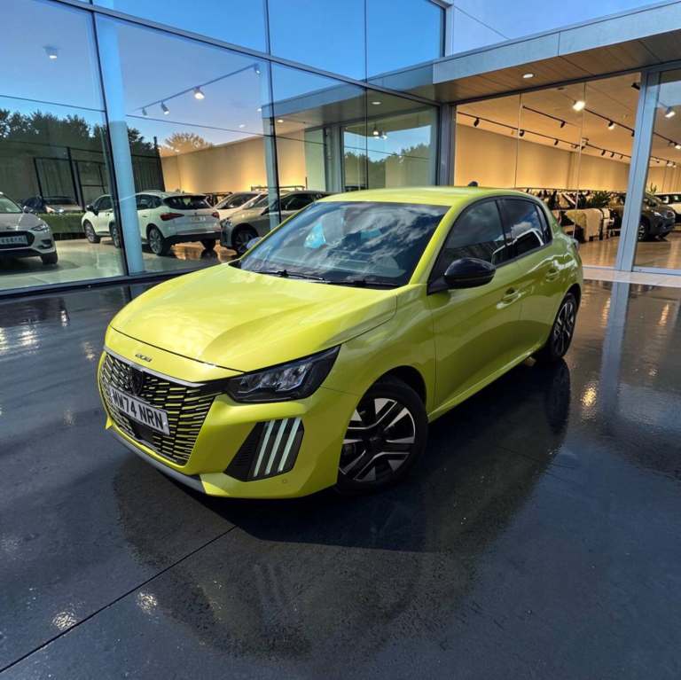 2024 Peugeot 208 1.2 Turbo 100 Allure 5dr HATCHBACK Petrol Manual