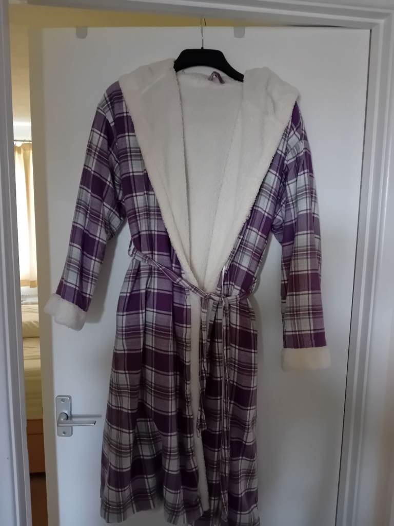 NEW LADIES DRESSING GOWN