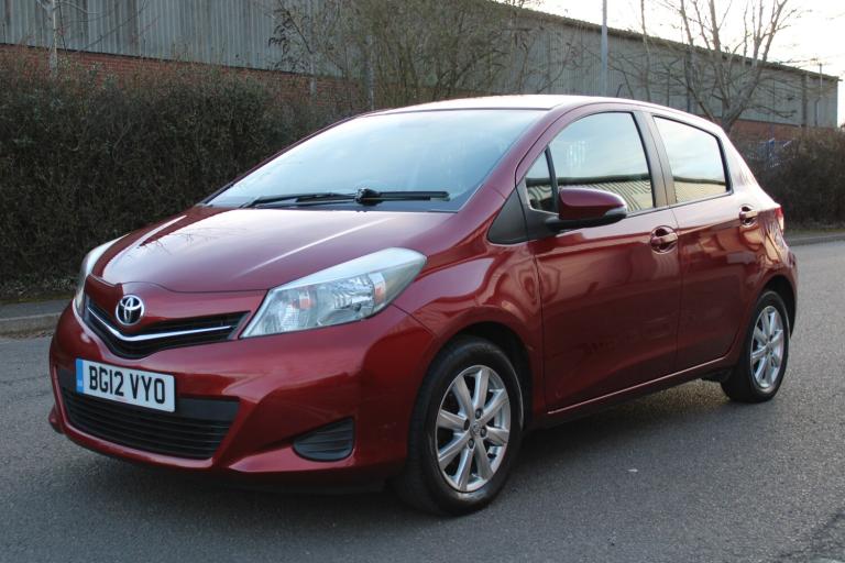 2012 Toyota Yaris 1.33 VVT-i TR 5dr HATCHBACK Petrol Manual