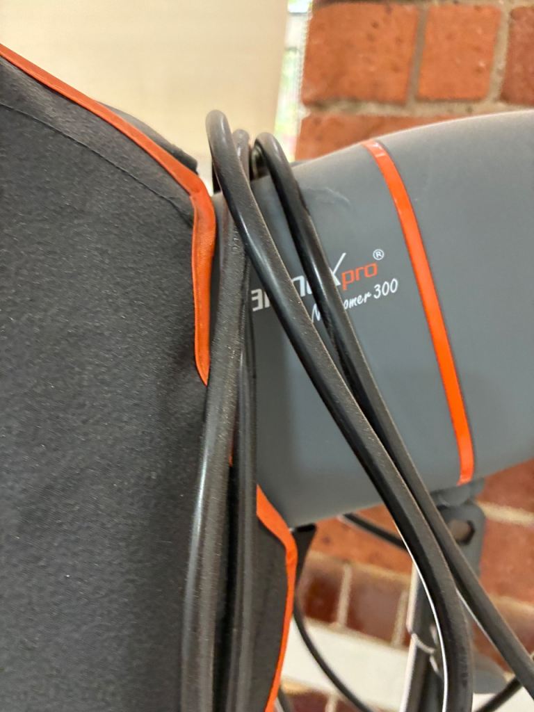 Walimex Pro Newcomer 300 