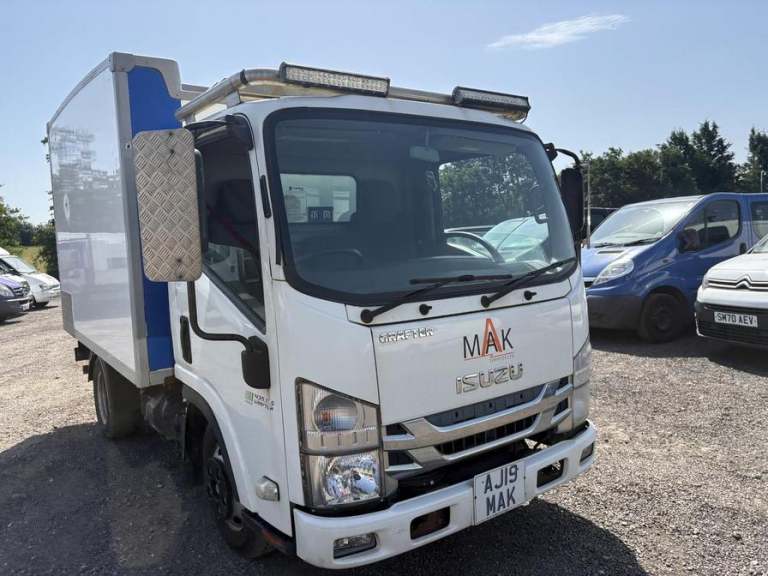 2019 Isuzu Grafter Grafter N35.125 Luton/Box DIESEL Manual