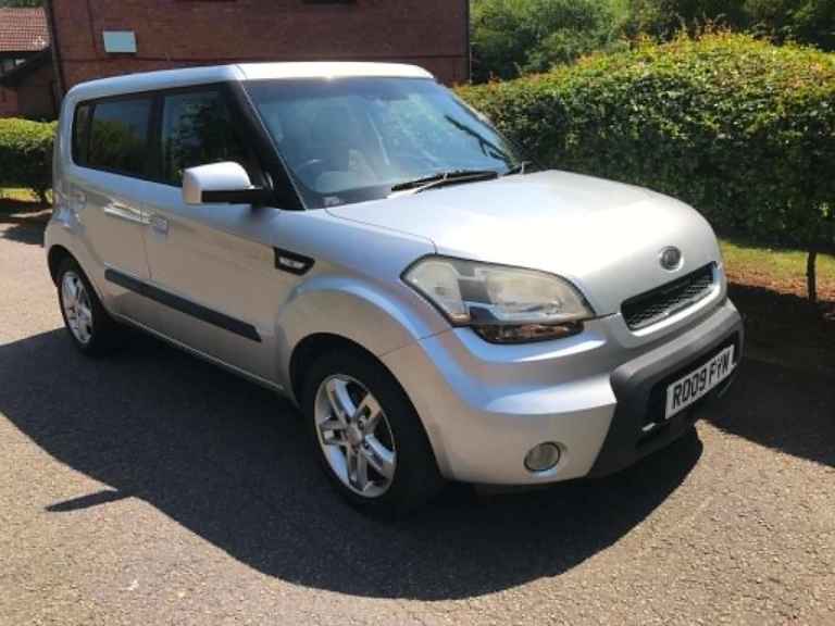 KIA SOUL 1.6 CRDI DIESEL MOT 9 MONTHS SERVICE HISTORY CHEAP TAX RELIABLE ECONOMICAL FAMILY CAR