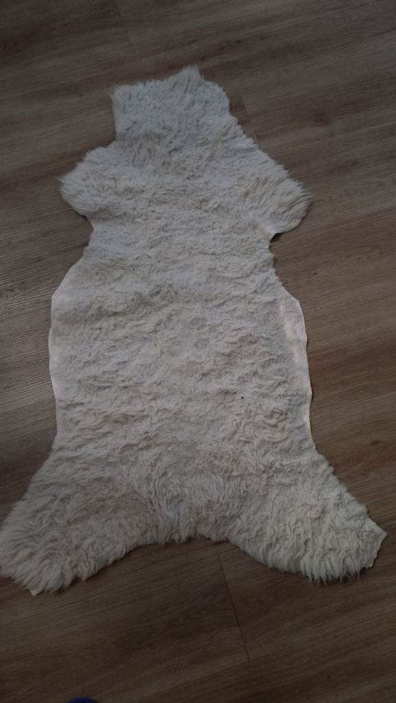 Sheepskin Rug 