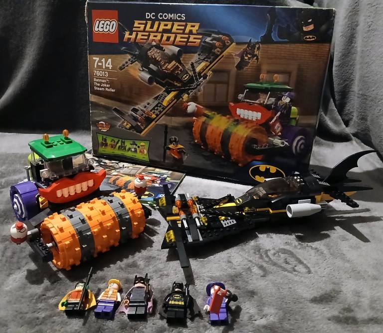 LEGO 76013 Batman The Joker Steam Roller