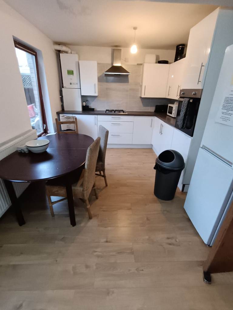 3 bed house 