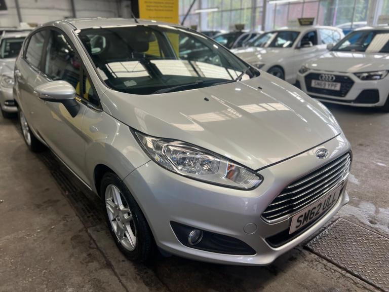 2013 Ford Fiesta 1.0 Zetec Euro 5 (s/s) 5dr HATCHBACK Petrol Manual