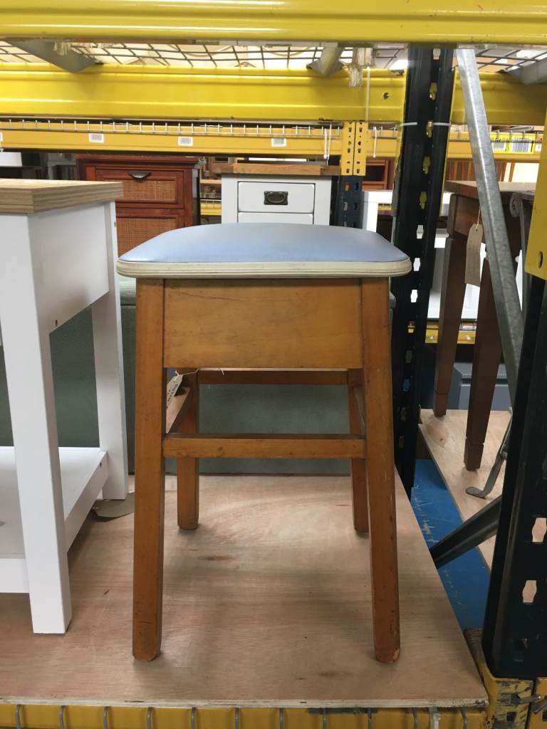 Retro Blue/Pine Stool TCL Reuse 105736