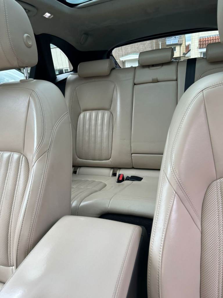 Jaguar, F-PACE, Estate, 2019, Other, 1999 (cc), 5 doors