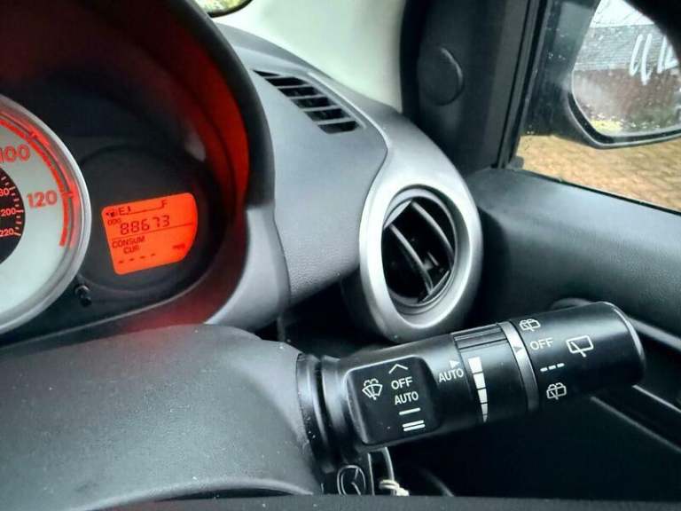2008 Mazda Mazda2 1.5 Sport Euro 4 5dr HATCHBACK Petrol Manual