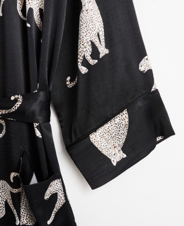 BNWT OLIVER BONAS SATIN LEOPARD ROBE DRESSING GOWN