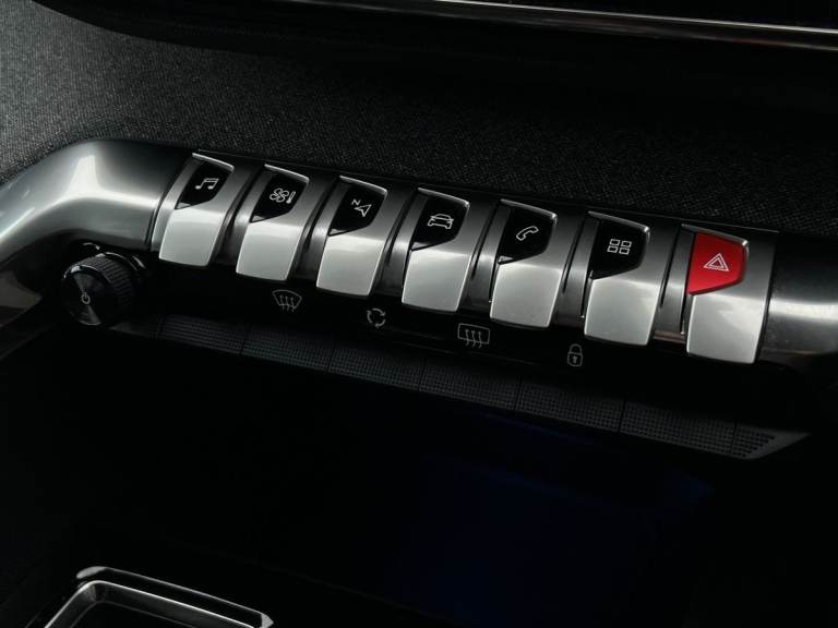 2022 Peugeot 3008 1.2 PureTech Allure Premium 5dr EAT8 Estate PETROL Automatic