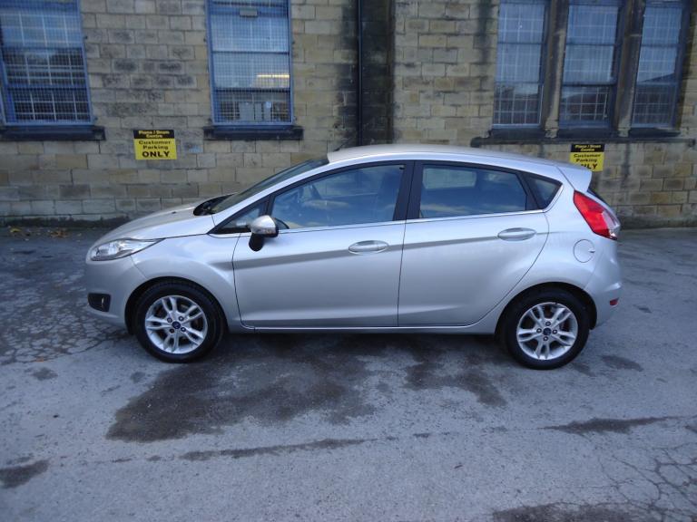 FORD FIESTA 1.5 TDCi Zetec 2015