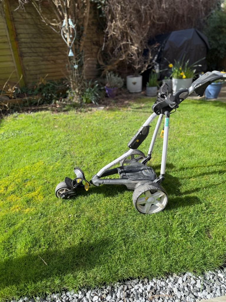 Powakaddy FW3 trolley