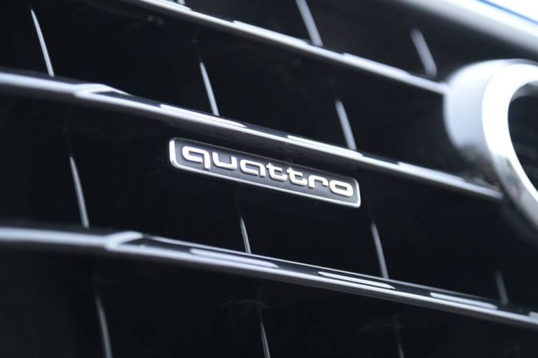 2015 Audi Q3 2.0 TDI S line Plus SUV 5dr Diesel Manual quattro Euro 6 (s/s) (184 ps) ESTATE Diese...