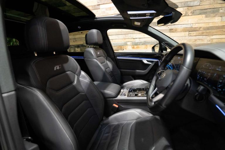 2021 Volkswagen Touareg 3.0 Touareg V6 Black Edition TDI Auto 4WD 5dr SUV Diesel Automatic