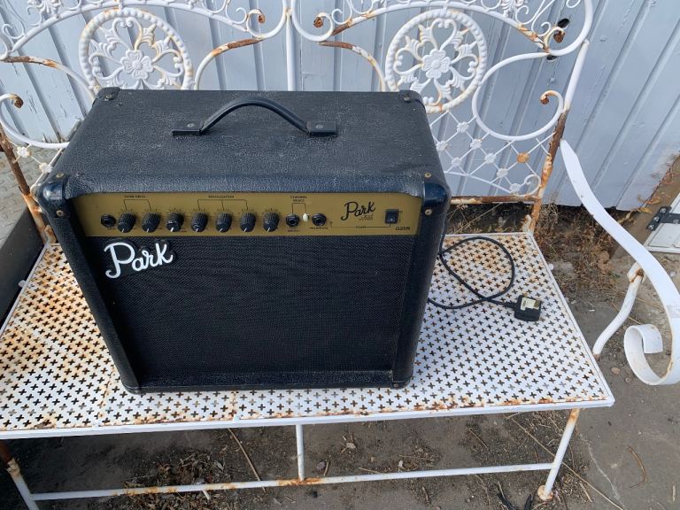 Park Guitar Amplifier – Vintage Amp in Fair Condition