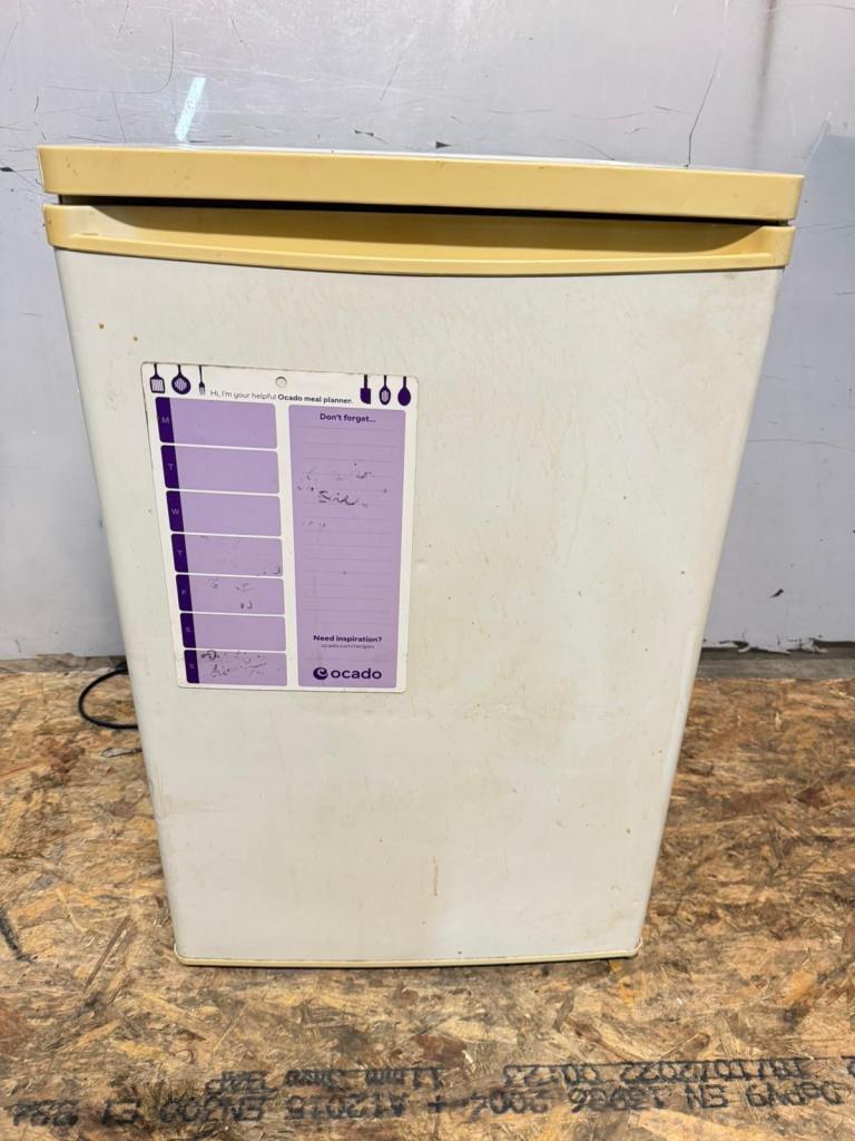 undercounter freezer