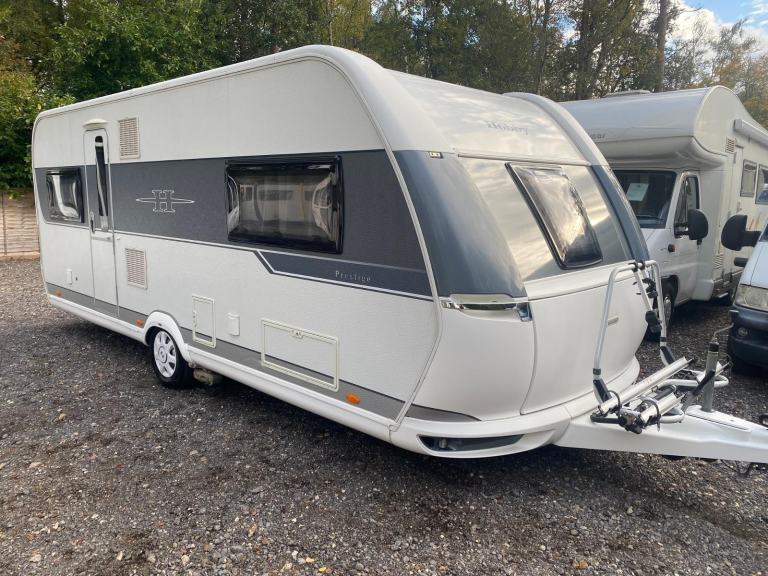 HOBBY PRESTIGE 560 WLU - 2016 - FIXED SINGLE BEDS - 4 BERTH - MOVER & BIKE RAKE
