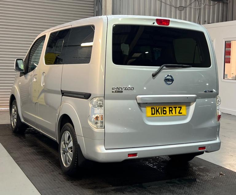 2016 Nissan eNV200 Evalia Tekna Auto 5dr (Rapid Plus, 7 Seat) MPV Electric Automatic