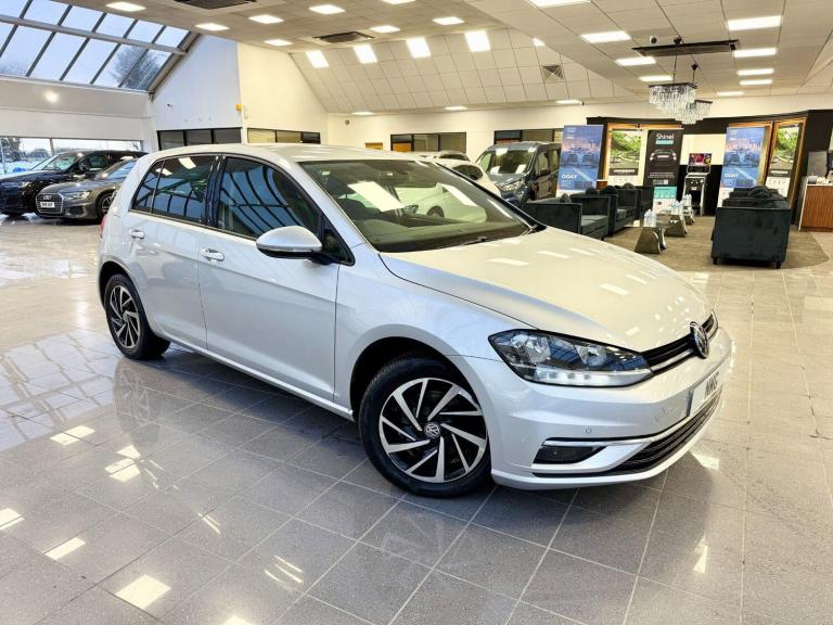 2019 Volkswagen Golf 1.6 TDI Match Hatchback 5dr Diesel Manual Euro 6 (s/s) (115 ps) ** AA Stand ...