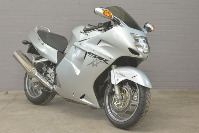 2004 Honda CBR1100XX Super Blackbird 1100