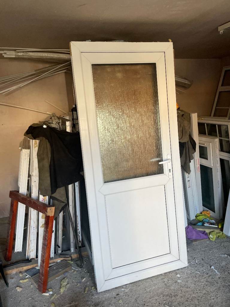 UPVC DOOR 201.5 x 86.5 cm - BEAUTIFUL UPVC DOUBLE GLAZED DOOR - OBSCURE GLASS (REF: DX201)