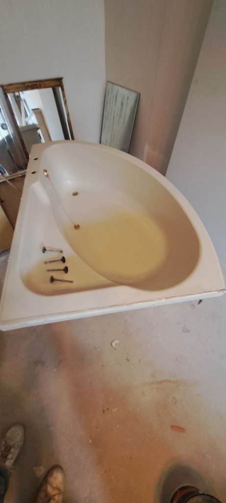 Corner Bath Tub - Beige, Decent Condition