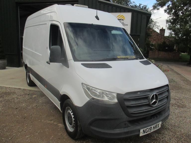 2019 Mercedes-Benz Sprinter 3.5t H1 L2 MWB WELFARE VAN TOILET HEATER WASH BASIN MICRAWAVE NO VAT ...