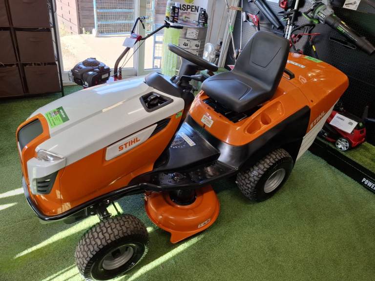Stihl RT 5097.1 Ride-on Lawnmower