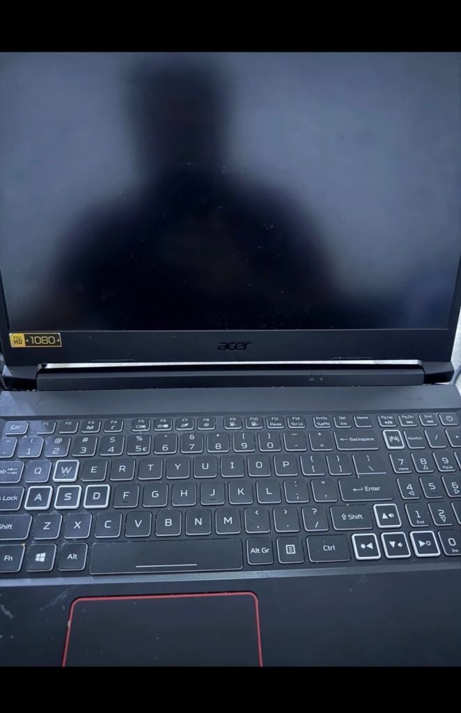 Acer Nitro 5 Gaming Laptop | i5, 8GB RAM, 1.14TB Storage | Great Condition