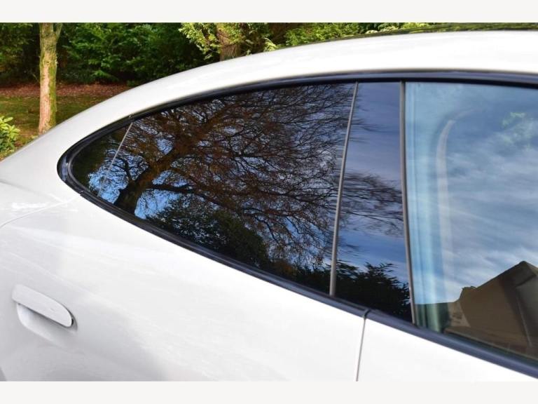 2020 70 PORSCHE TAYCAN 0.0 TURBO S 93KWH 4D 751 BHP