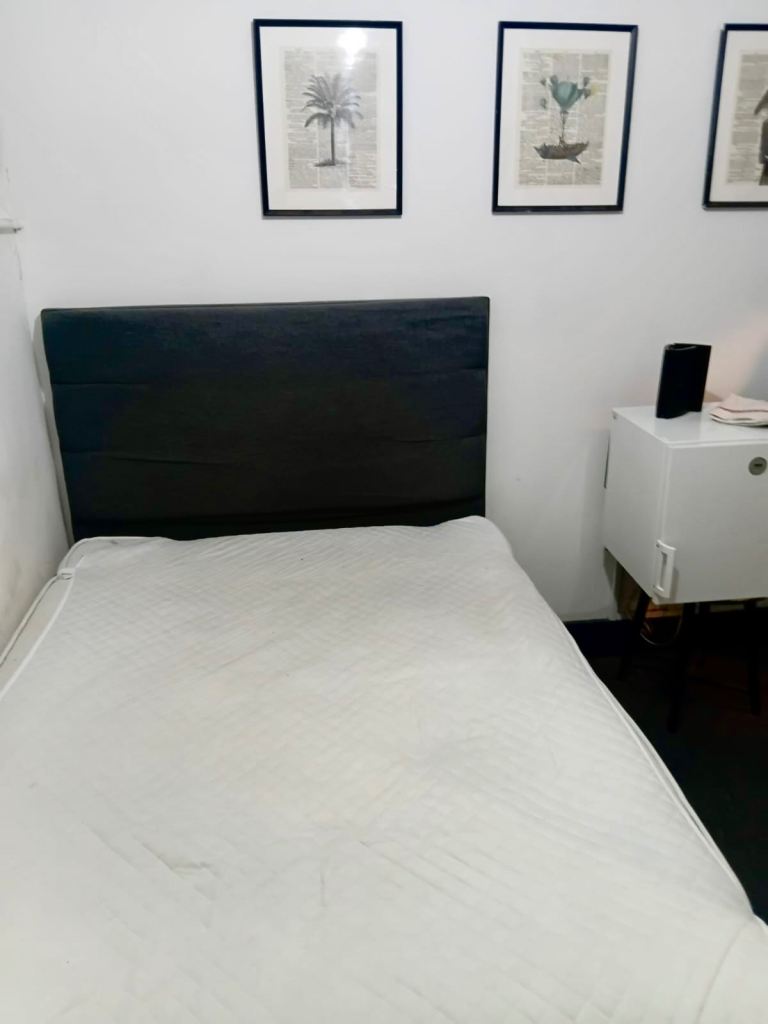 Rent *** Double & Single Room En-suite -  Northumberland Park, London N17 