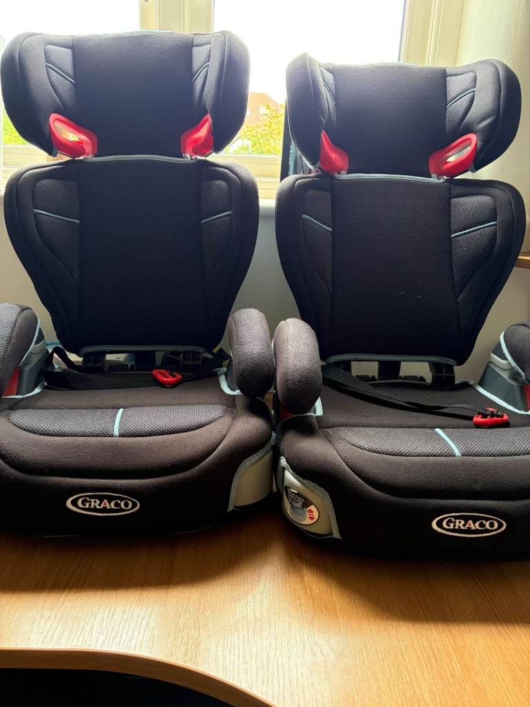Pair of Graco Car Booster Seats – Good Condition