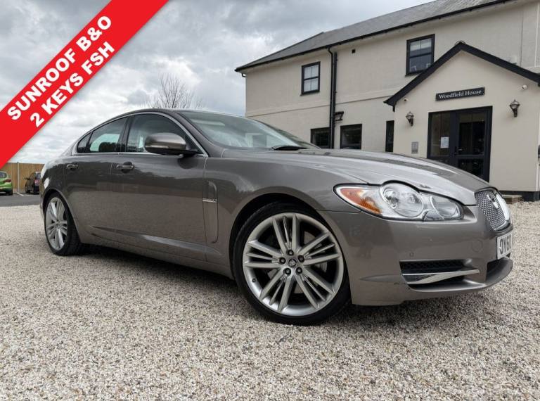 2010 Jaguar XF 3.0d S V6 Portfolio Saloon 4dr Diesel Auto Euro 5 (275 ps) Saloon Diesel Automatic