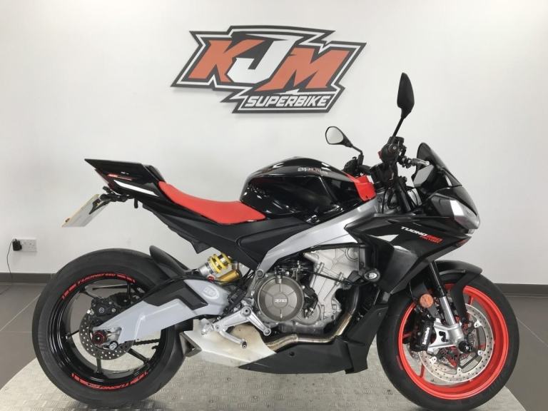 APRILIA TUONO 660 FACTORY, 2022/22, 10,314 MILES WITH HISTORY AND EXTRAS