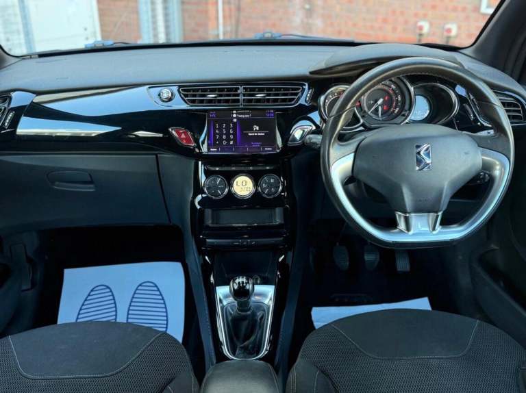 2016 DS Automobiles DS 3 1.2 PureTech Chic 3dr HATCHBACK PETROL Manual