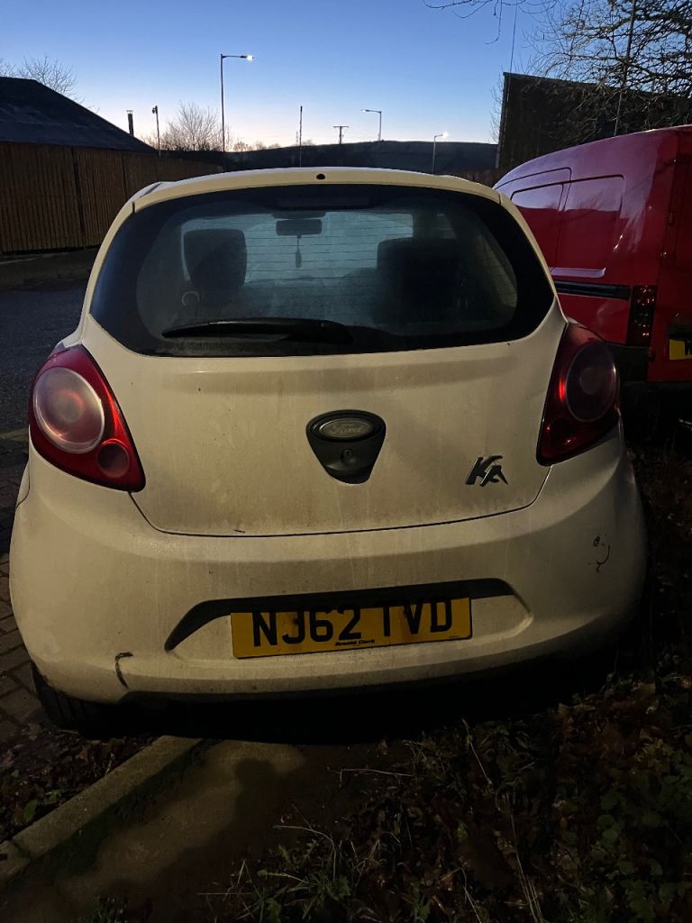 Ford, KA, Hatchback, 2012, Manual, 1242 (cc), 3 doors
