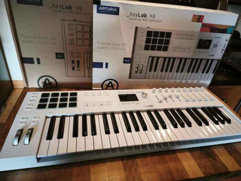 Arturia Keylab 49 - MK3 midi controller
