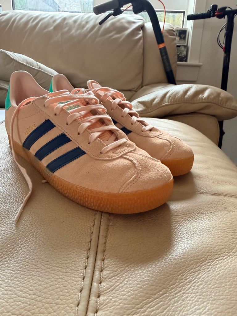 Adidas Gazelle Trainers Pink Suede UK 5 – As Good As New