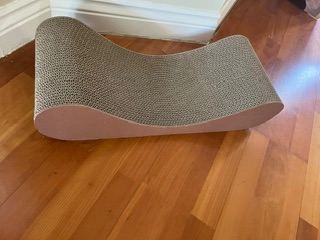Cat scratcher and lounger