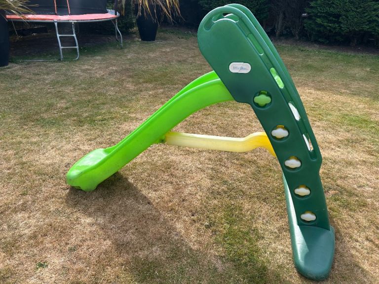Little tikes children’s slide easy store green and yellow garden toys kids
