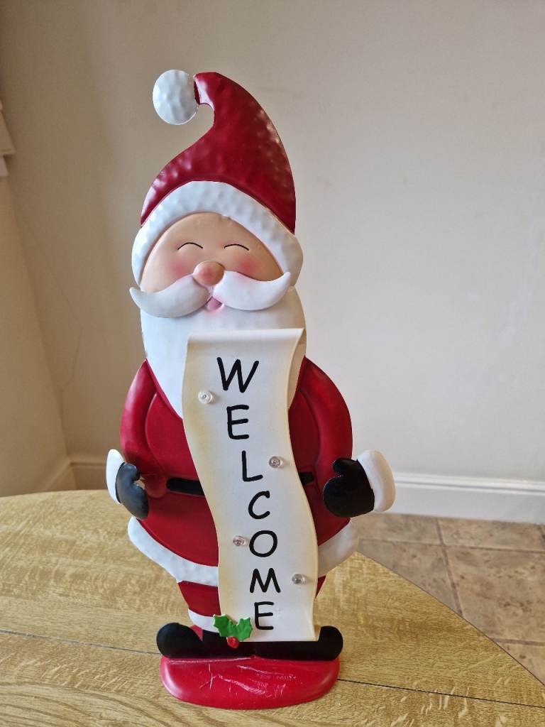 SANTA FLASHING LIGHT WELCOME SIGN - 44cm high