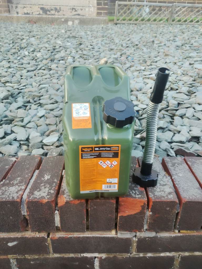 NEW METAL 10L JERRY CAN 