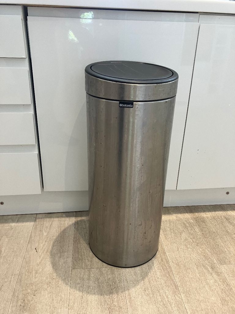 Brabantia 30L Touch Bin - Matt Steel. Great bin, used but in perfect working order. 