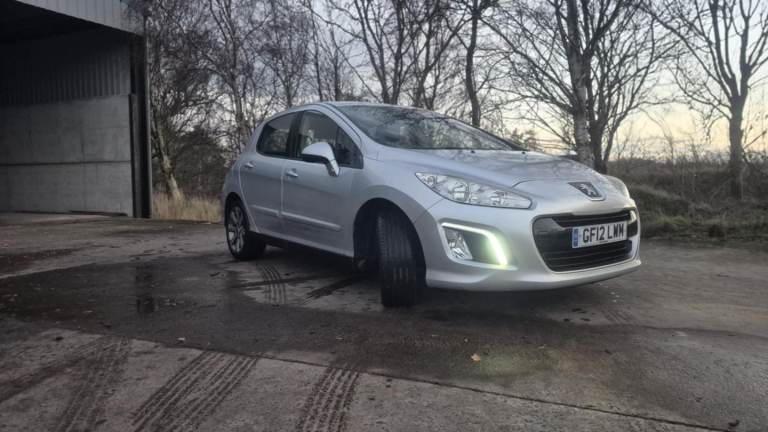 Peugeot, 308, Hatchback, 2012, Manual, 1560 (cc), 5 doors