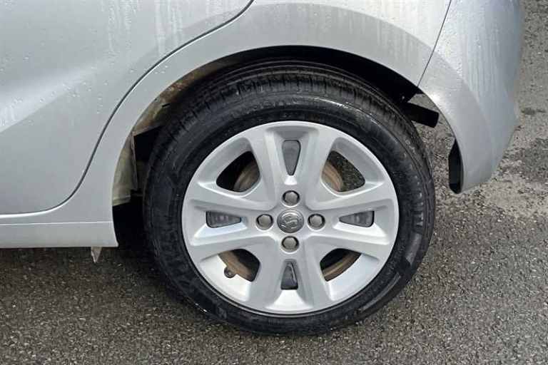 2019 Vauxhall Viva 1.0 [73] SE 5dr [A/C] HATCHBACK PETROL Manual