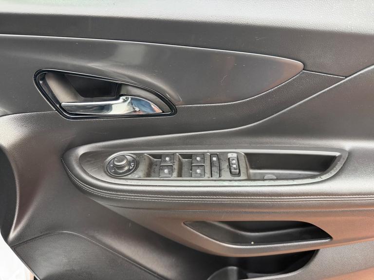 2016 Vauxhall Mokka X 1.6i Elite SUV 5dr Petrol Manual Euro 6 (s/s) (115 ps)