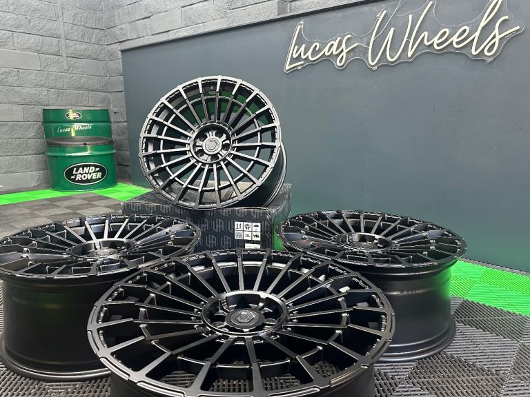 22” Urban WX-3 Satin Black Alloy Wheels - Land Rover Defender 90 / 110 L663 Genuine!