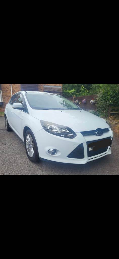 Ford, FOCUS, Hatchback, 2012, Manual, 998 (cc), 5 doors