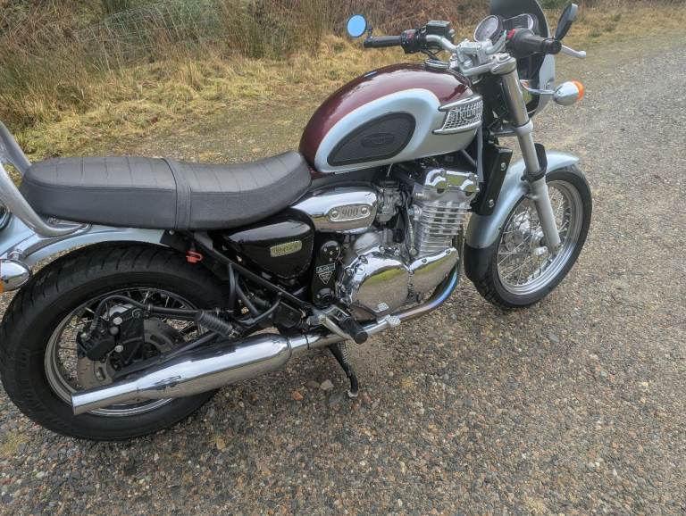 Triumph, THUNDERBIRD, 1999, 885 (cc)